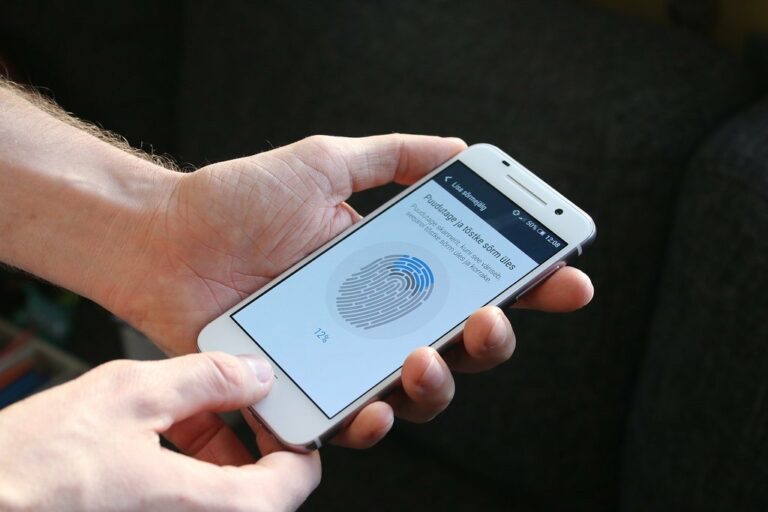 Comment sécuriser son téléphone : les 10 règles essentielles